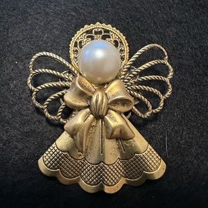 Angel Christmas Brooch